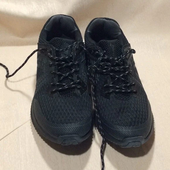 Avia Men’s Size 12 Endoropro Black Sneakers - Picture 2 of 16